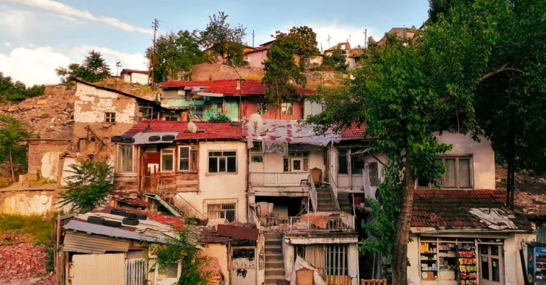 découvrez des maisons gratuites disponibles dès maintenant. trouvez votre logement idéal sans frais, que vous recherchiez une maison à offrir ou à recevoir.