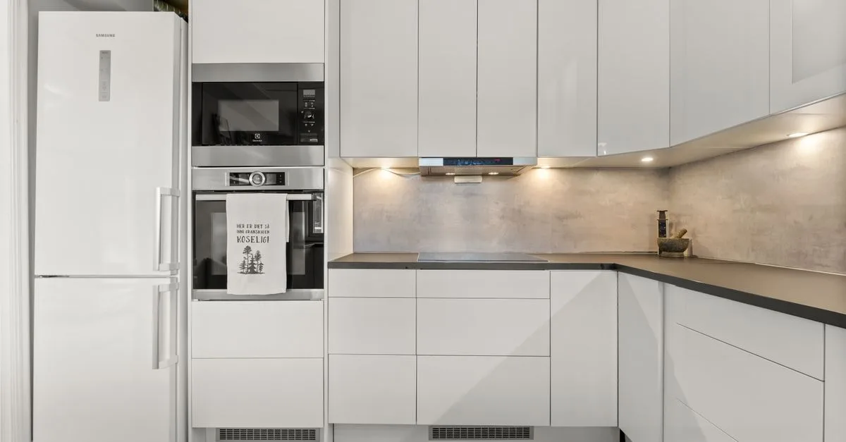 découvrez nos services de rénovation de cuisine pour transformer votre espace culinaire en un lieu moderne, fonctionnel et esthétique. expertise, conseils personnalisés et qualité assurée.