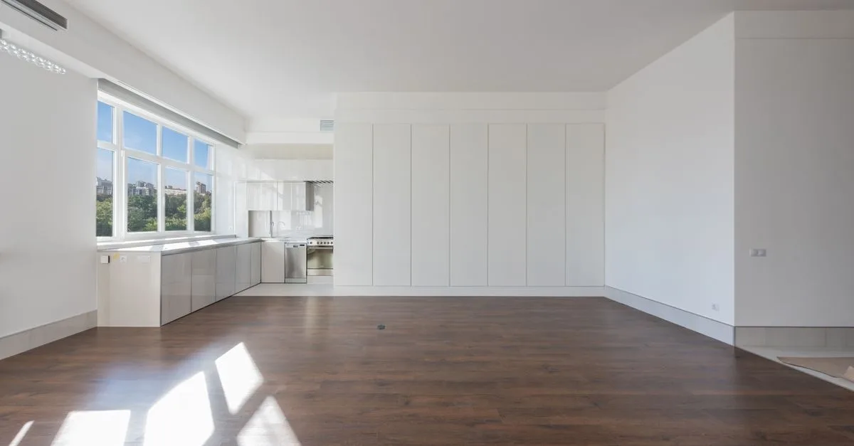 rénovation de vieux parquets en bois : redonnez vie à vos sols anciens avec des techniques professionnelles pour un résultat naturel et durable.