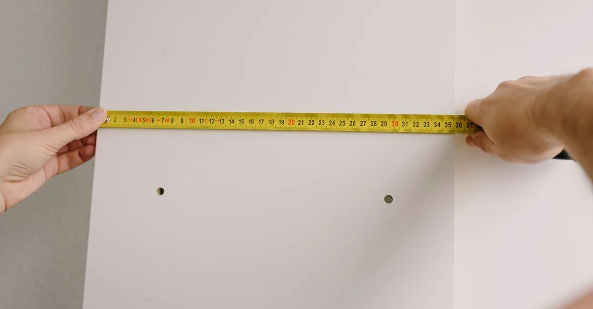découvrez les étapes essentielles de la préparation des murs pour garantir une finition parfaite avant peinture ou décoration.