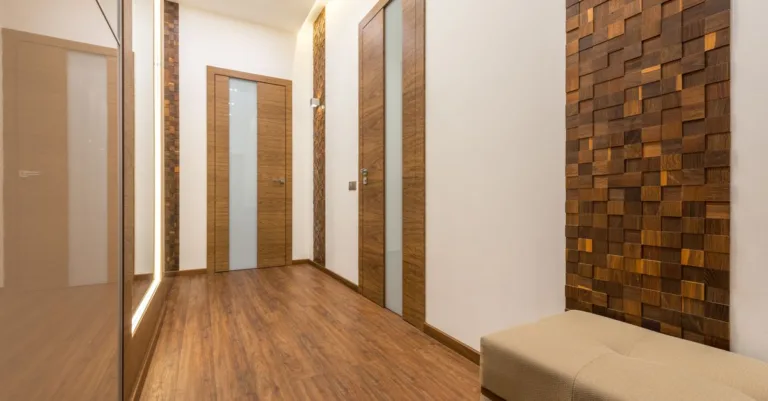 rénovation d'entrée étroite : optimisez l'espace et modernisez votre accès avec des solutions design et fonctionnelles.